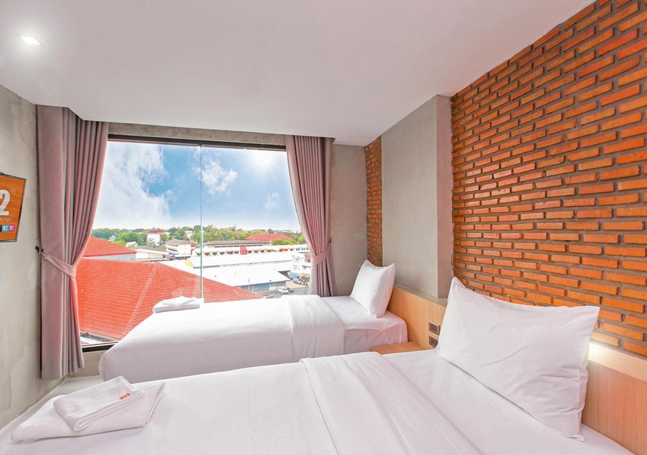 B2 Mukdahan Boutique And Budget Hotel Buitenkant foto